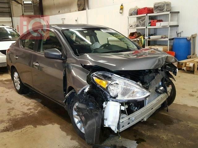 نیسان ڤێرسا